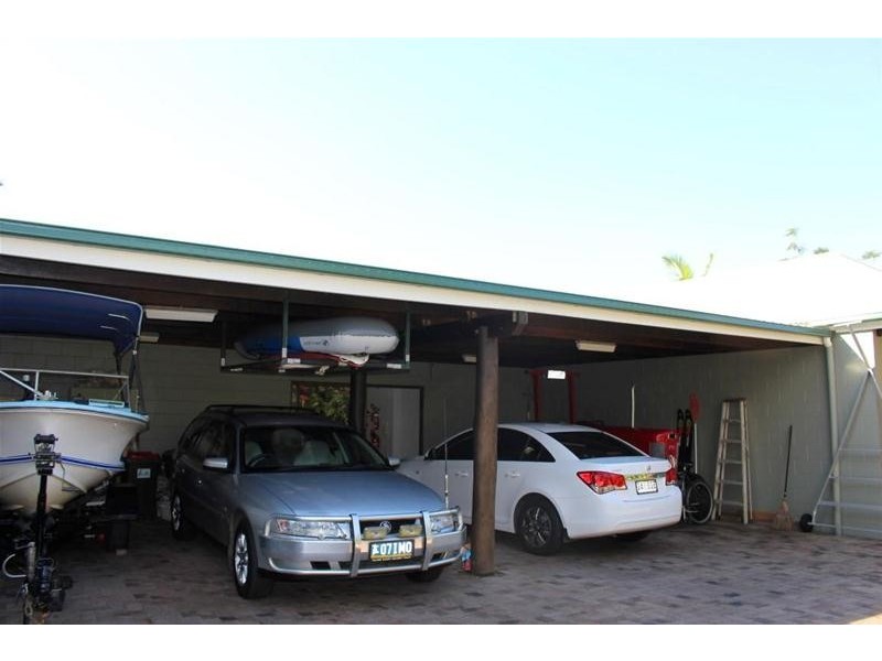 2/35 Reid Road, Wongaling Beach QLD 4852