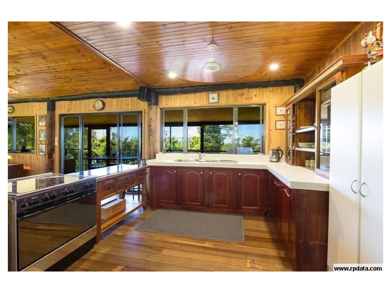 815 Japoon-Silkwood Road, Silkwood QLD 4856