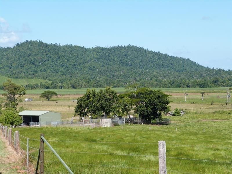 173 Dargin Road, Maria Creeks QLD 4855