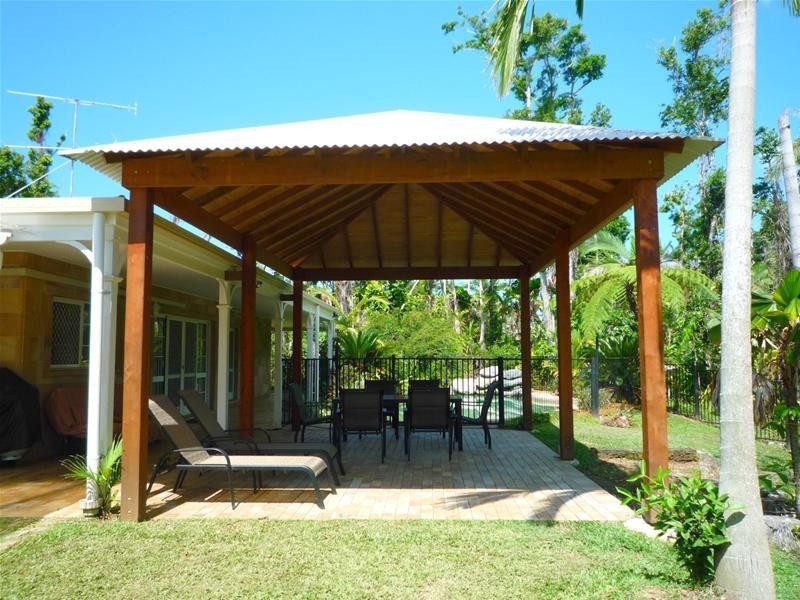 Wongaling Beach QLD 4852