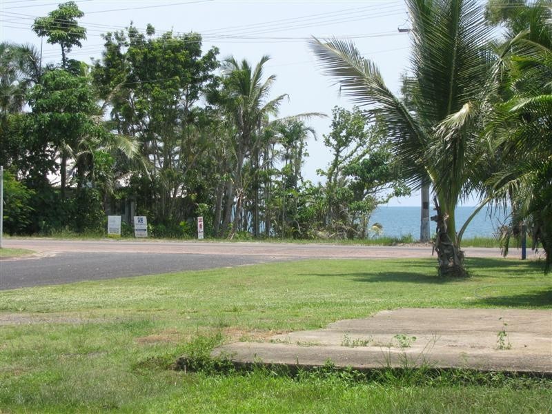 Wongaling Beach QLD 4852