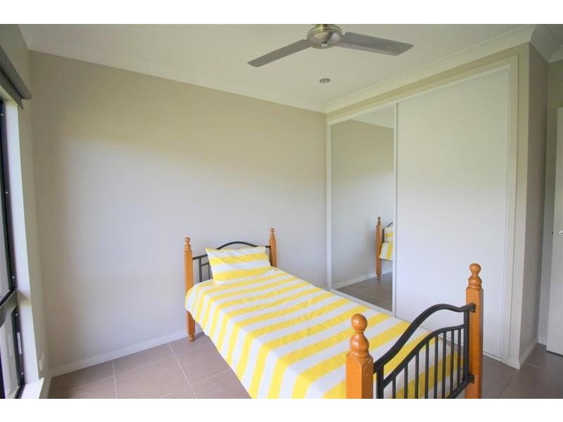 18 Voyager Street, South Mission Beach QLD 4852