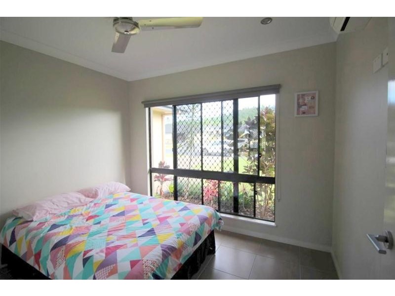 18 Voyager Street, South Mission Beach QLD 4852