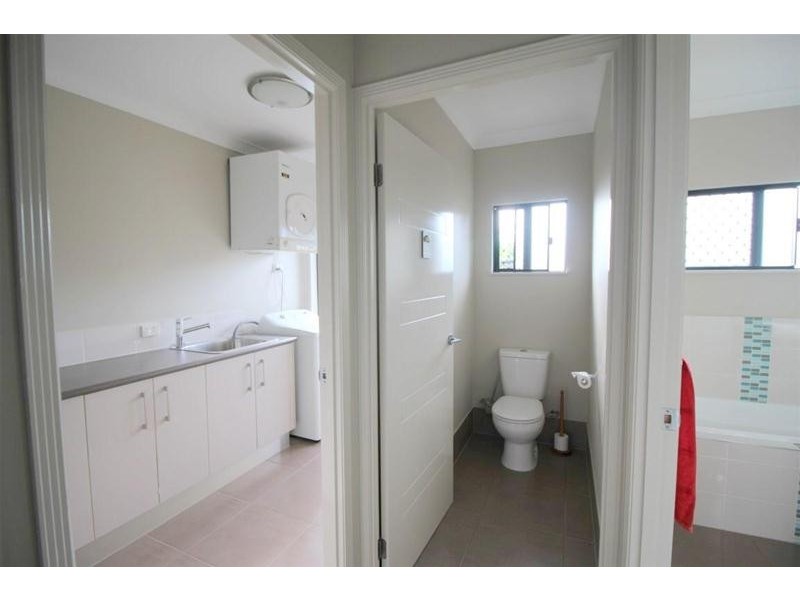 18 Voyager Street, South Mission Beach QLD 4852