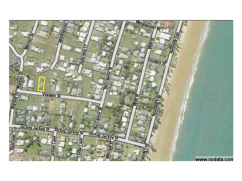 18 Voyager Street, South Mission Beach QLD 4852