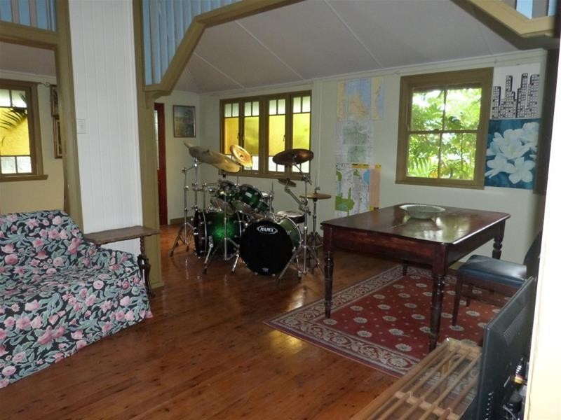 4 Walter Lever Estate Road, Silkwood QLD 4856