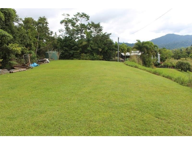 Lot 8, 729 Mena Creek Road, Mena Creek QLD 4871