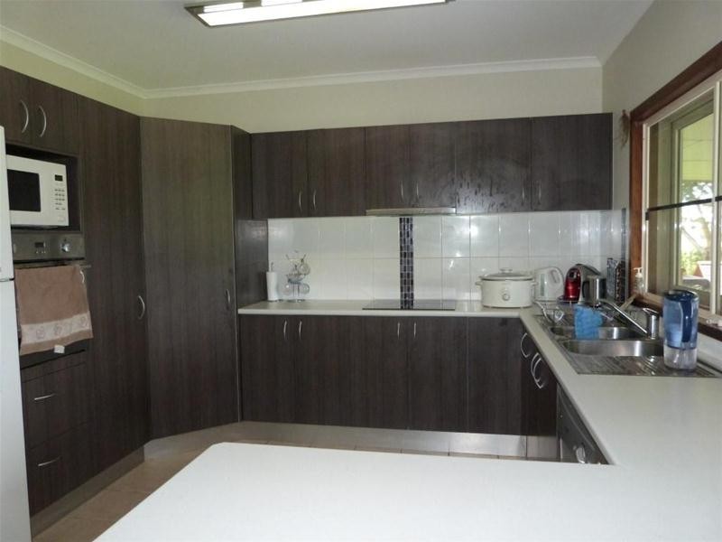 15 George Street, Silkwood QLD 4856