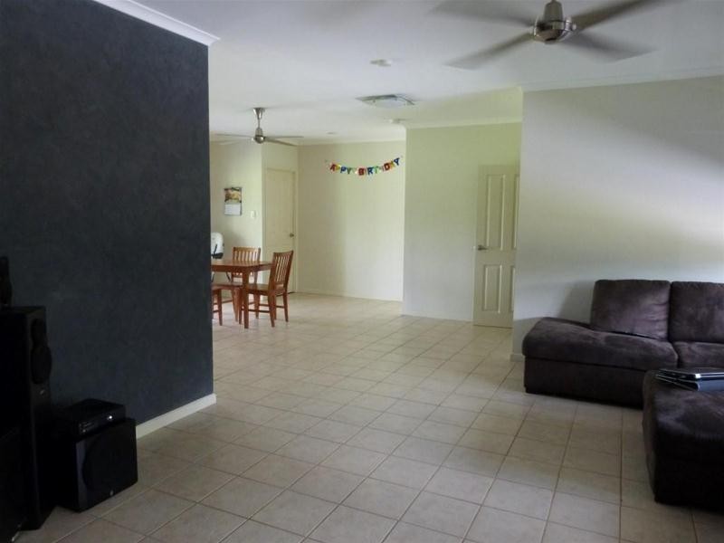 15 George Street, Silkwood QLD 4856