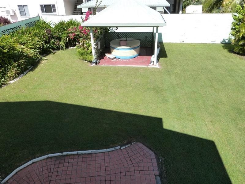 25 Holland Street, Wongaling Beach QLD 4852