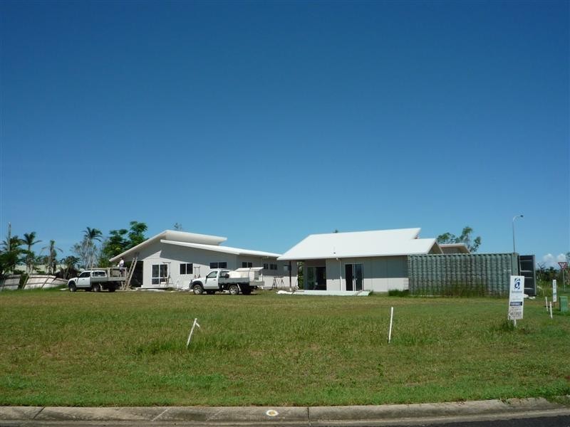 Wongaling Beach QLD 4852