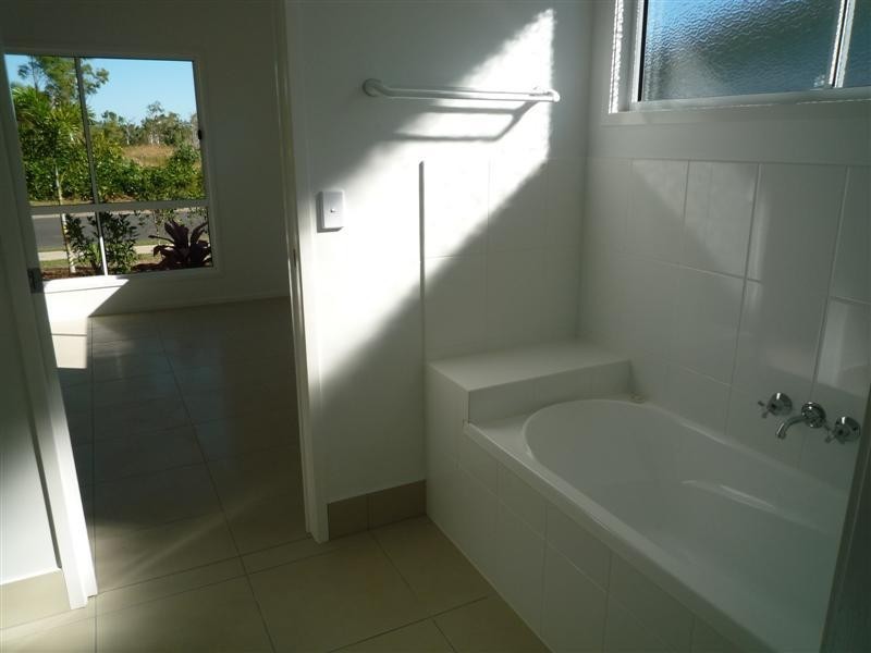 Wongaling Beach QLD 4852