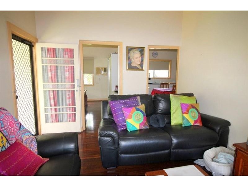 100 Victoria Street, Silkwood QLD 4856