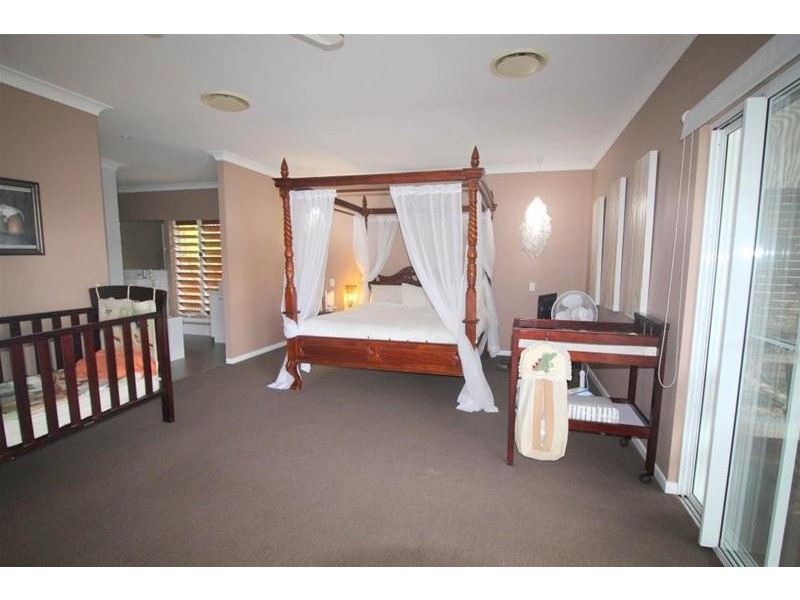 22 Mariner Drive, South Mission Beach QLD 4852