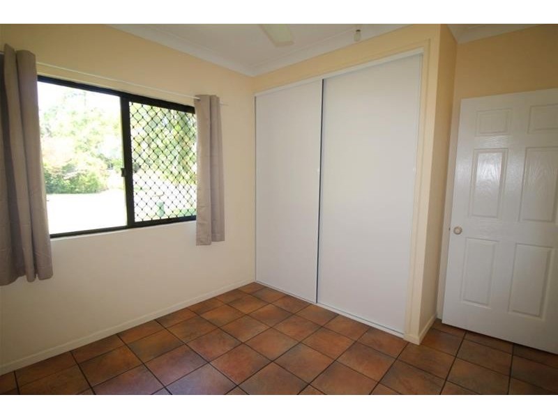 2A Royal Palm Drive, Mission Beach QLD 4852