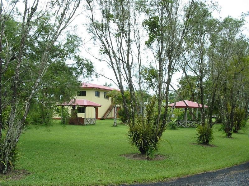 68 Meuanbah Road, Bombeeta QLD 4871