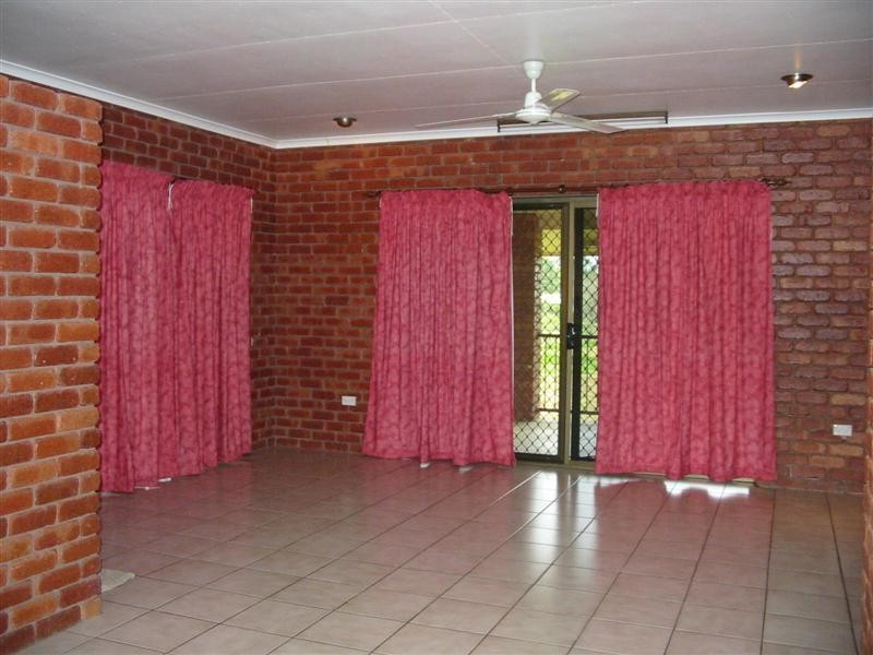 68 Meuanbah Road, Bombeeta QLD 4871