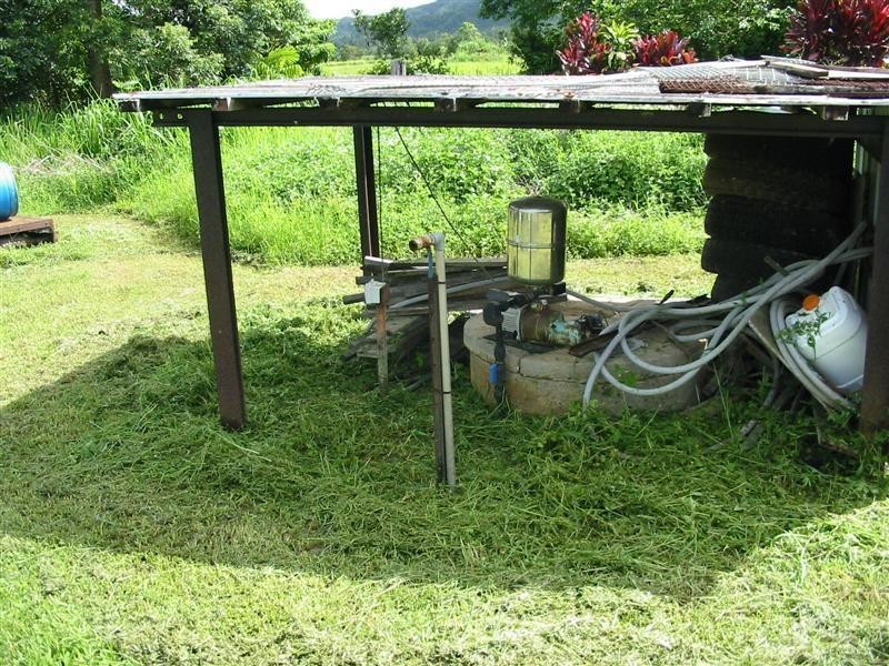 68 Meuanbah Road, Bombeeta QLD 4871