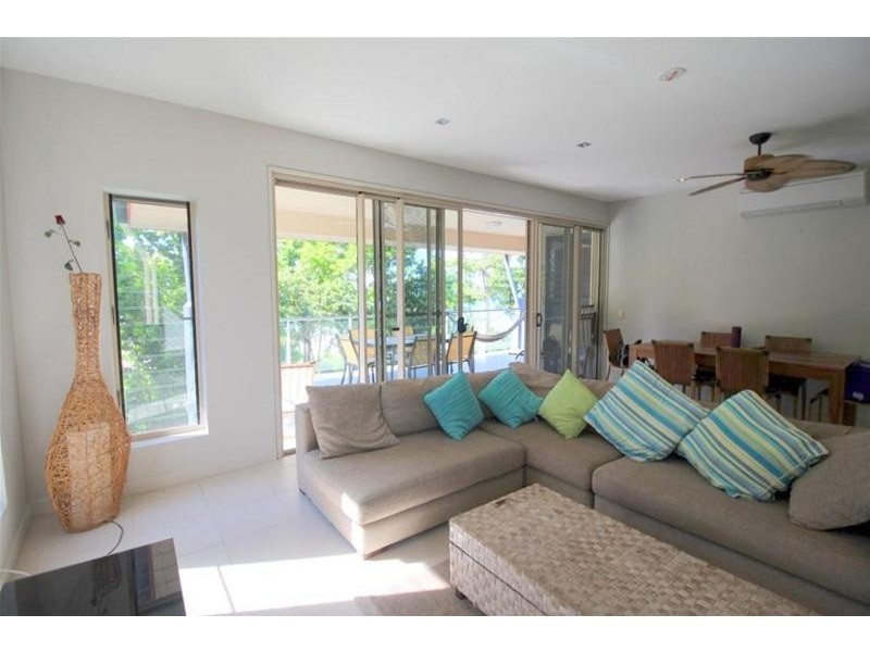 8/51A Porter Promenade, Mission Beach QLD 4852