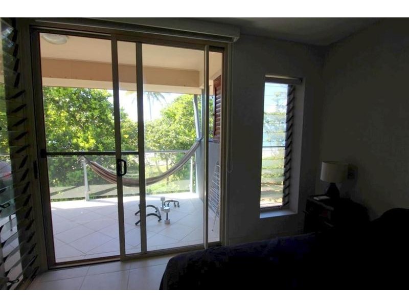 8/51A Porter Promenade, Mission Beach QLD 4852