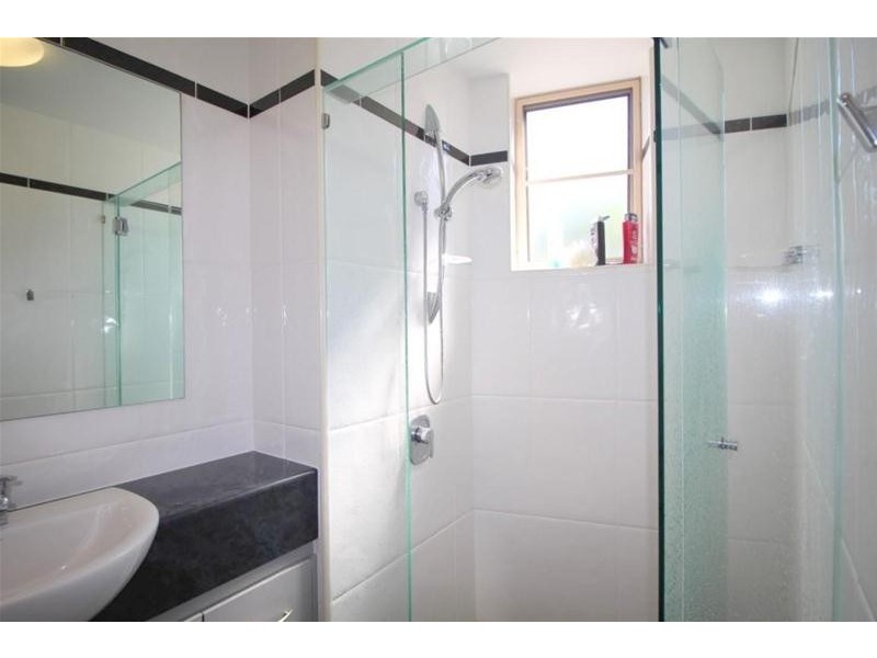 8/51A Porter Promenade, Mission Beach QLD 4852