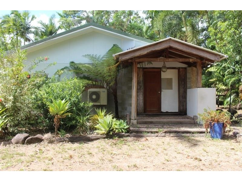 858 East Feluga Road, East Feluga QLD 4854