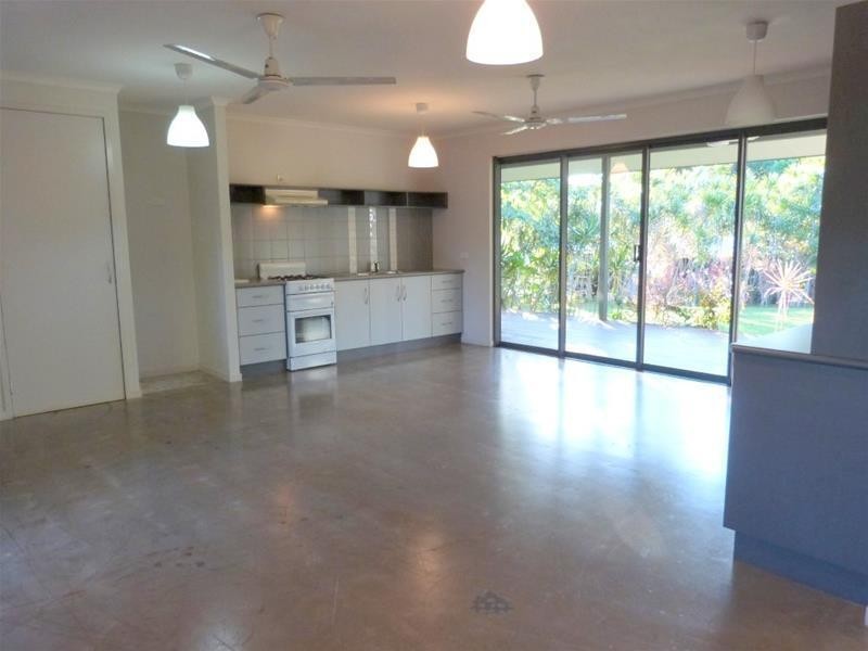 14 Yamala Close, Mission Beach QLD 4852