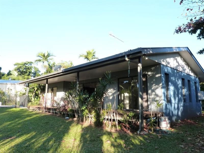14 Yamala Close, Mission Beach QLD 4852