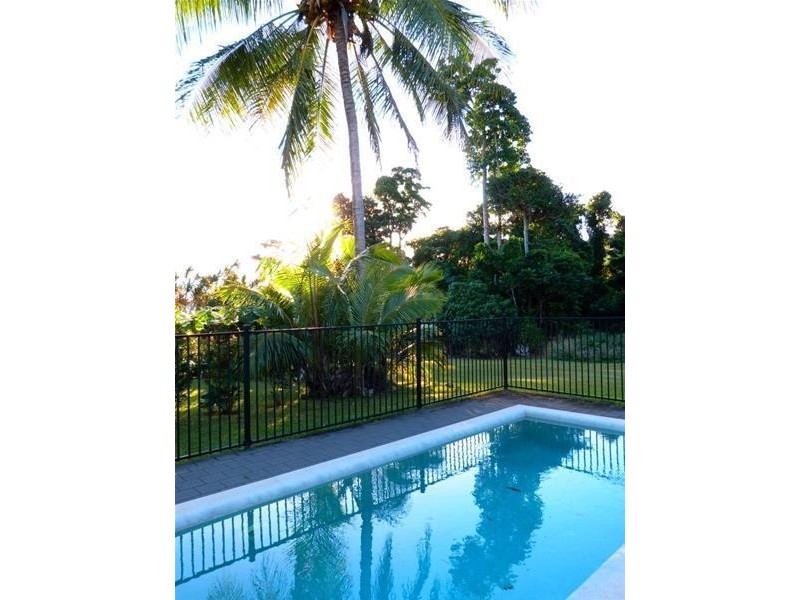 14 Yamala Close, Mission Beach QLD 4852