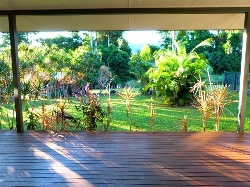 14 Yamala Close, Mission Beach QLD 4852