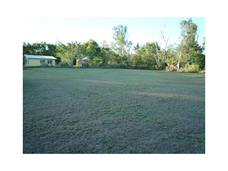 23 (Lot) Acacia Court, Tully Heads QLD 4854