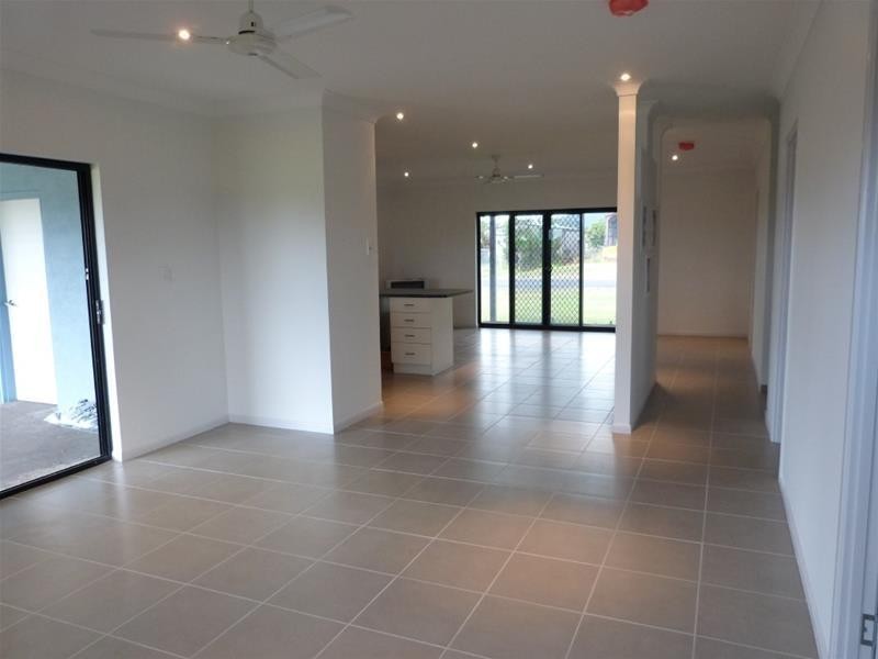 9 Glasgow Street, El Arish QLD 4855