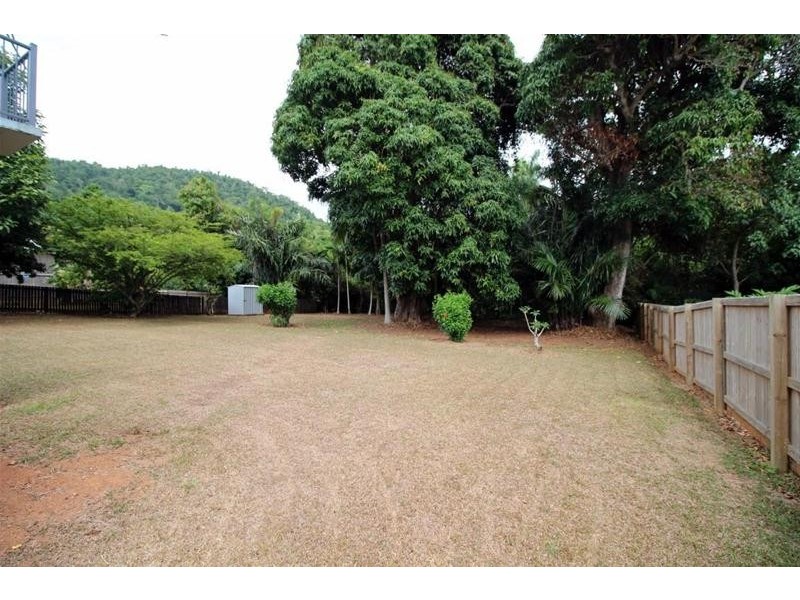 31 Cutten Street, Bingil Bay QLD 4852