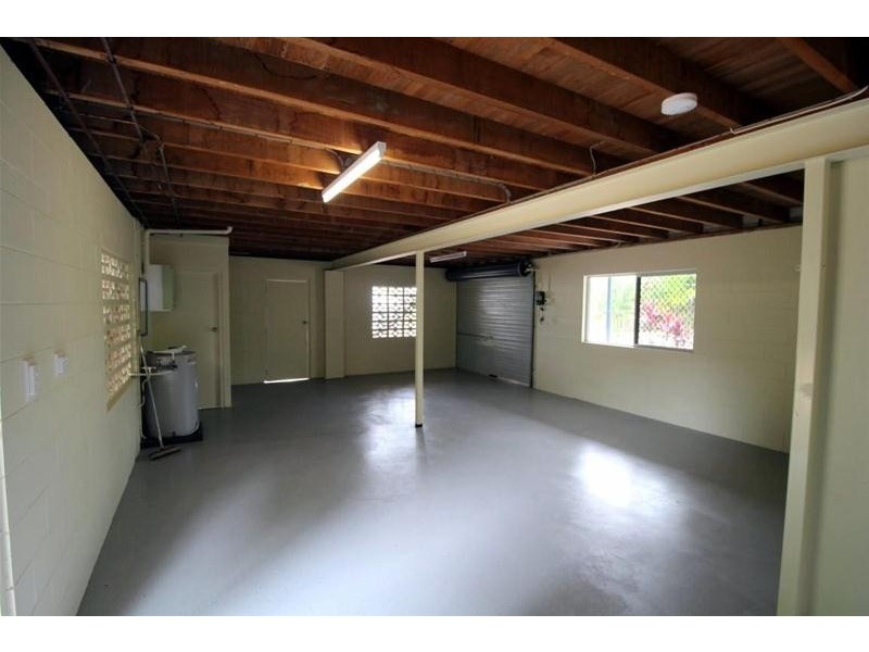 31 Cutten Street, Bingil Bay QLD 4852