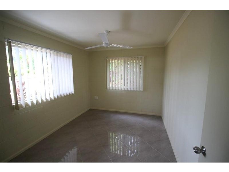 31 Cutten Street, Bingil Bay QLD 4852