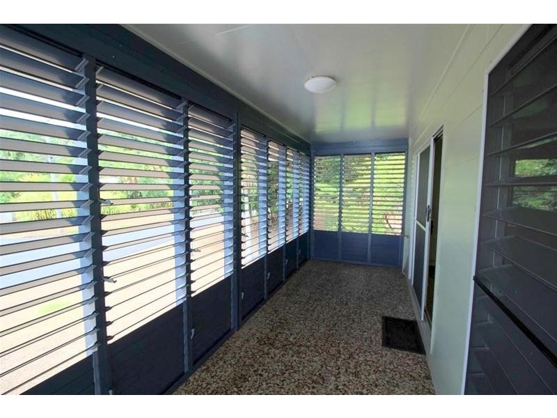 31 Cutten Street, Bingil Bay QLD 4852