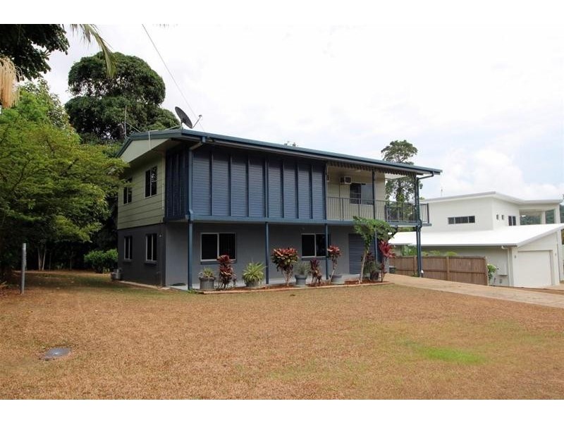 31 Cutten Street, Bingil Bay QLD 4852