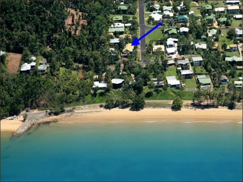 Mission Beach QLD 4852