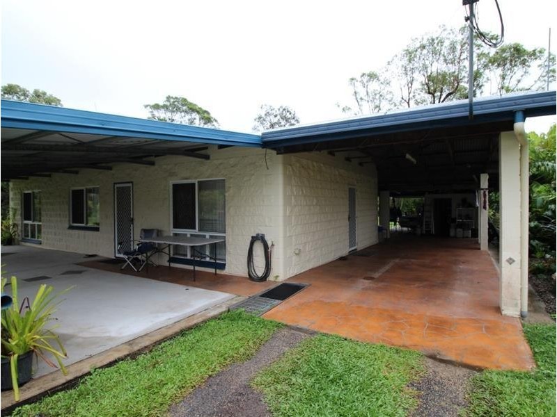 822 East Feluga Road, East Feluga QLD 4854