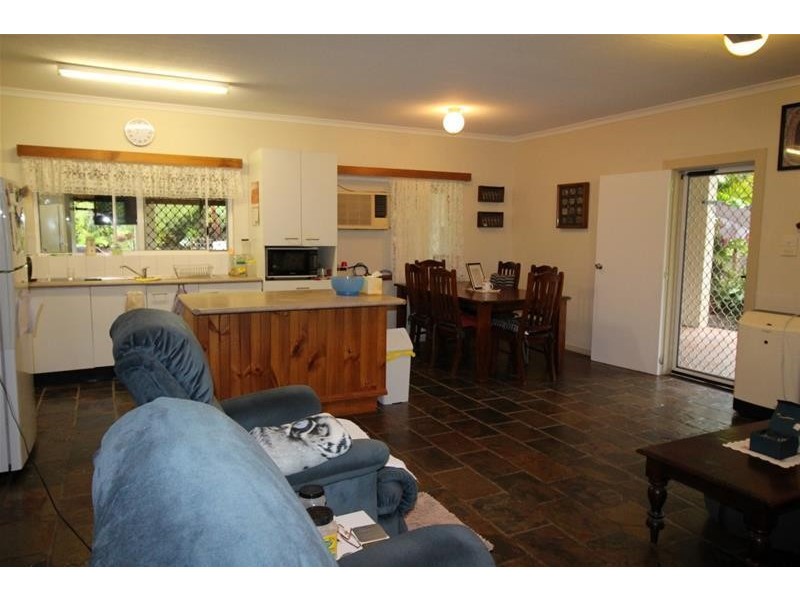 822 East Feluga Road, East Feluga QLD 4854