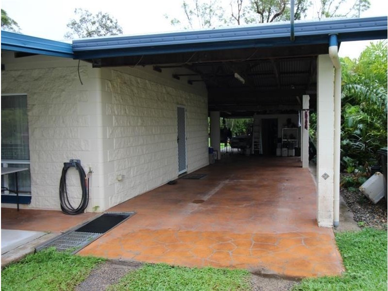822 East Feluga Road, East Feluga QLD 4854
