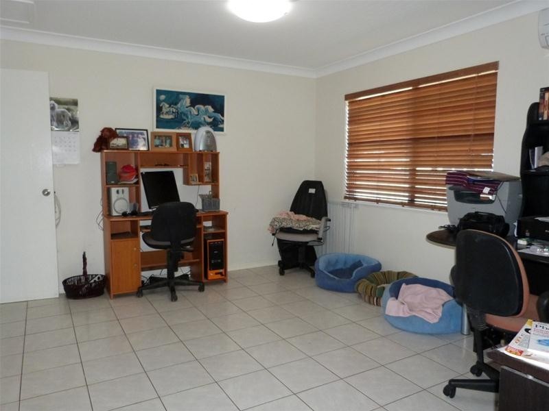 41 Taylor Street, Tully Heads QLD 4854