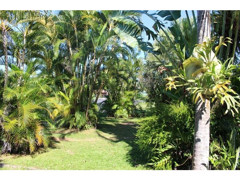 3 Buccaneer Street, South Mission Beach QLD 4852