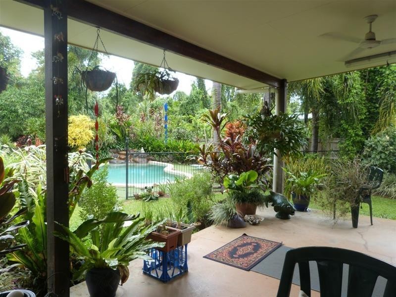 4 Hutchison Close, Mission Beach QLD 4852