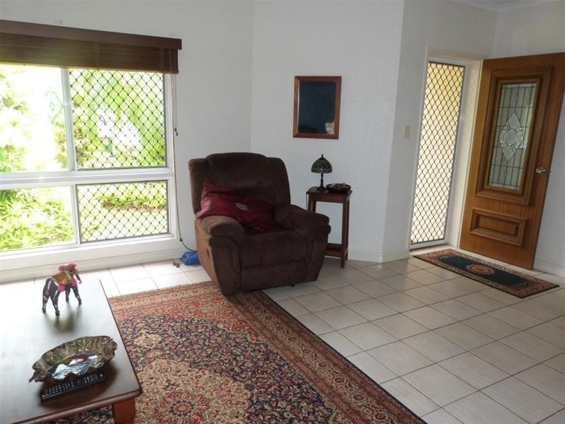 4 Hutchison Close, Mission Beach QLD 4852