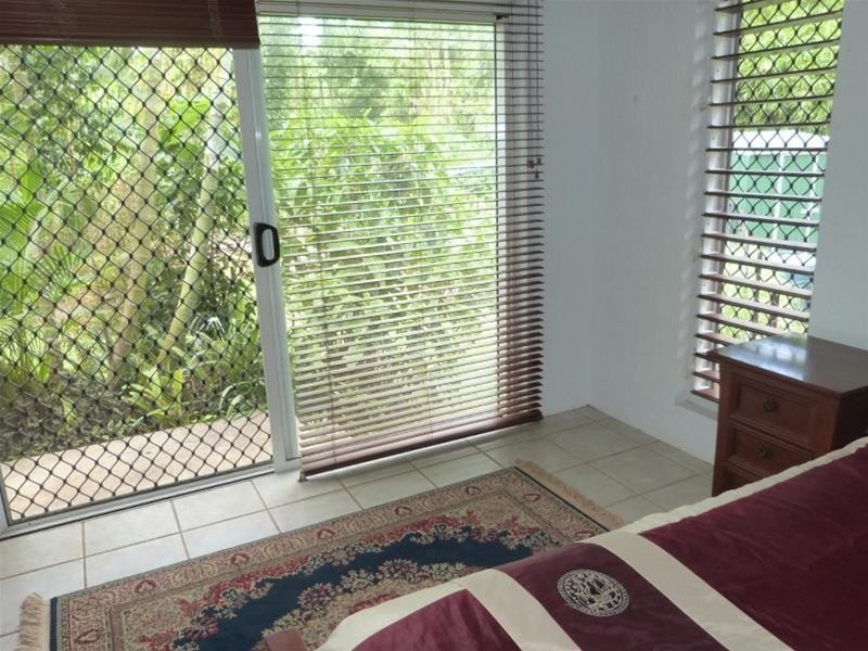 4 Hutchison Close, Mission Beach QLD 4852