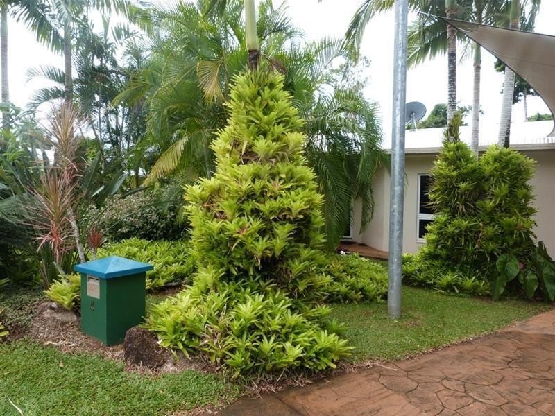 4 Hutchison Close, Mission Beach QLD 4852