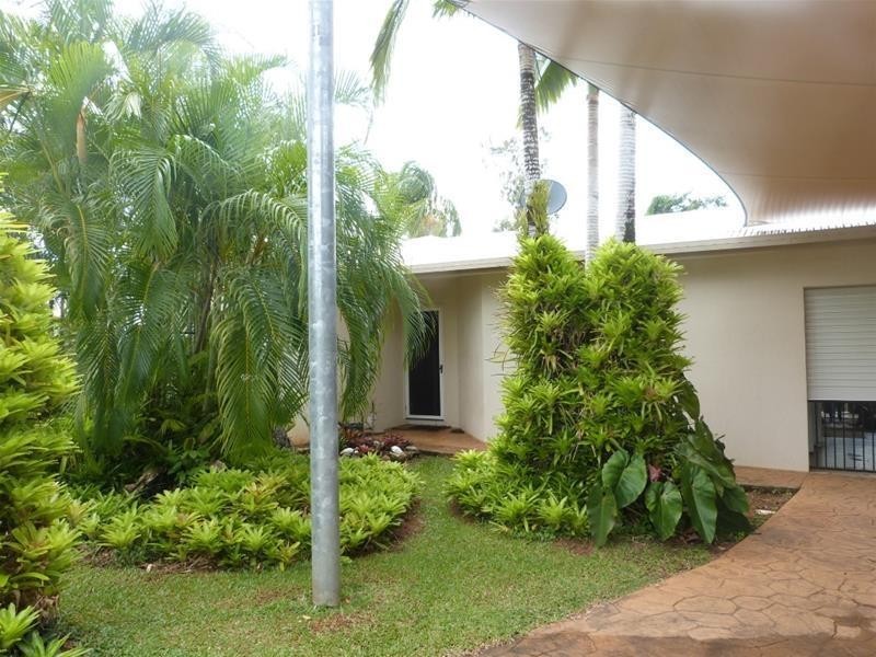 4 Hutchison Close, Mission Beach QLD 4852