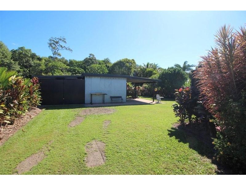 14 Andrews Street, Kurrimine Beach QLD 4871