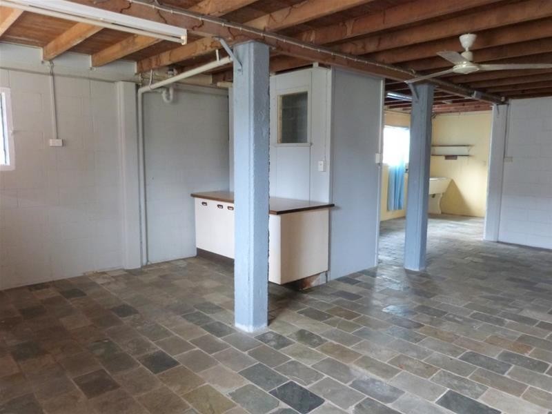 10 Hargreave Street, Kurrimine Beach QLD 4871